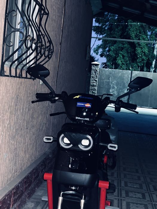 Продам скутер танк 800ватт
