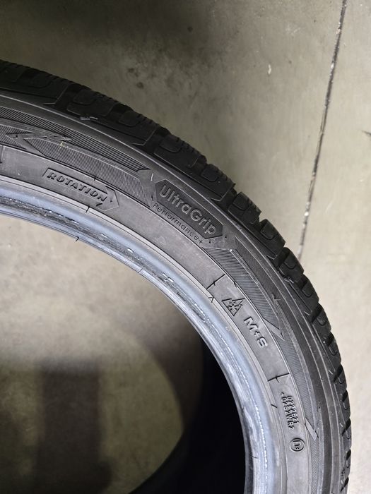 255/45/20 GOODYEAR 4бр