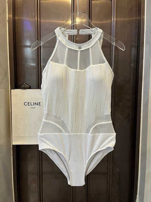 Chanel Дами Бял Костюм , Бикини