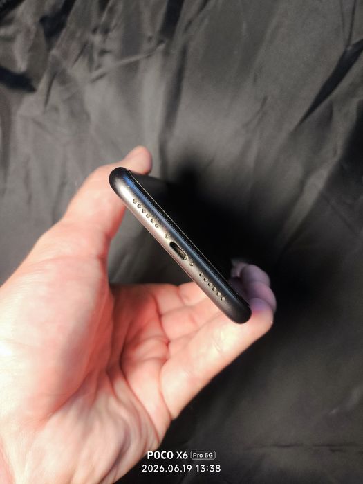 Смартфон Apple iPhone 11