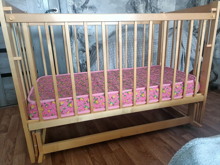 Продам кровать-качку