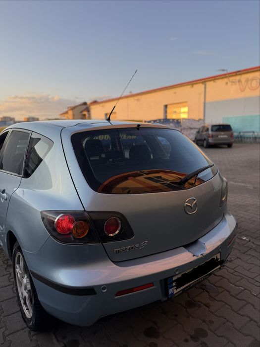 MAZDA 3 2006 — imagine 4