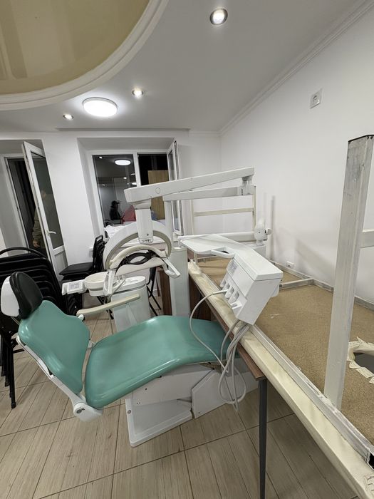 Продам стоматологическое кресло