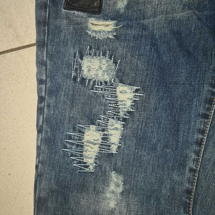 Тотална промоция само за Коледа-дънки-DSQUARED 2-от 350лв на 280лв.