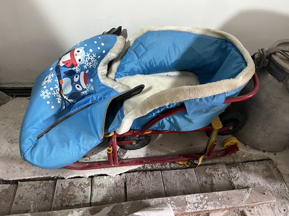 Санки с колесиками