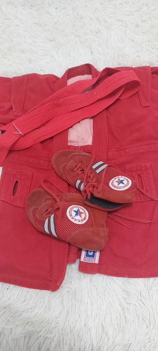 Спортивная форма.