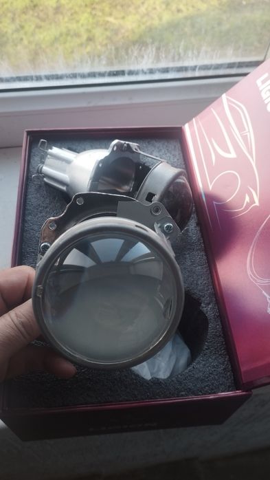 Линзы на фары Киа