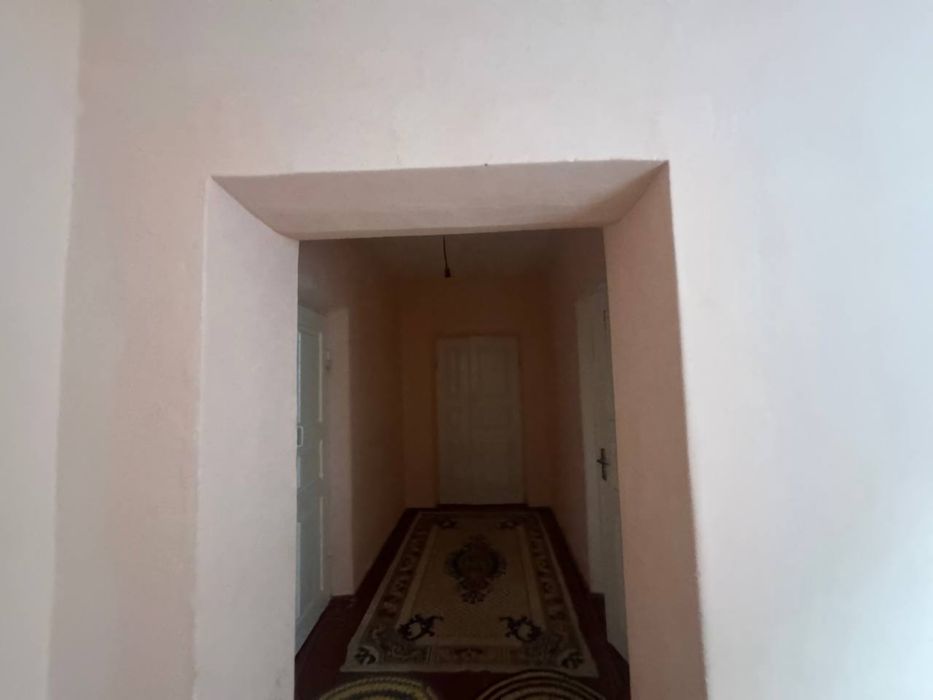 Уй сотилады яанги тошкента срочни 8сотик йер + 2 сотик захвати бор