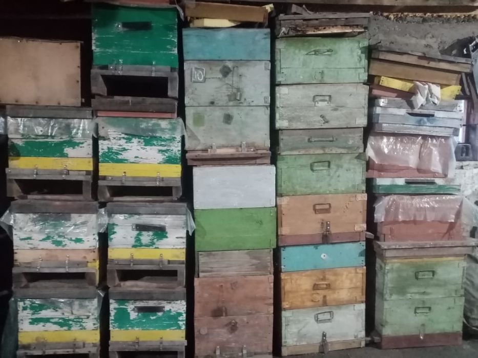 Продам улья и рамки