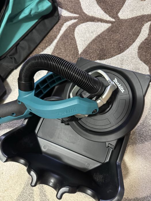 Masina de slefuit Makita DSL800ZU - Nefolosita