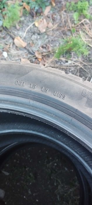 Продавам зимни гуми R19