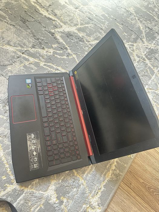 Игрового ноутбука Acer Nitro 7 AN515-52