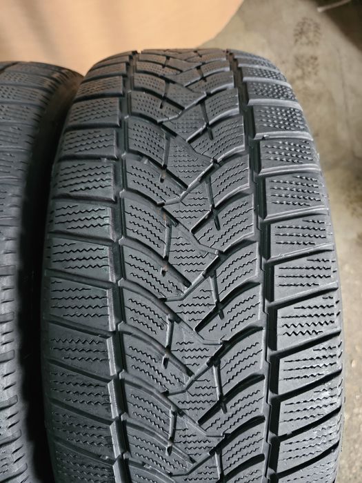 4 anvelope iarna 235 60 18 Dunlop