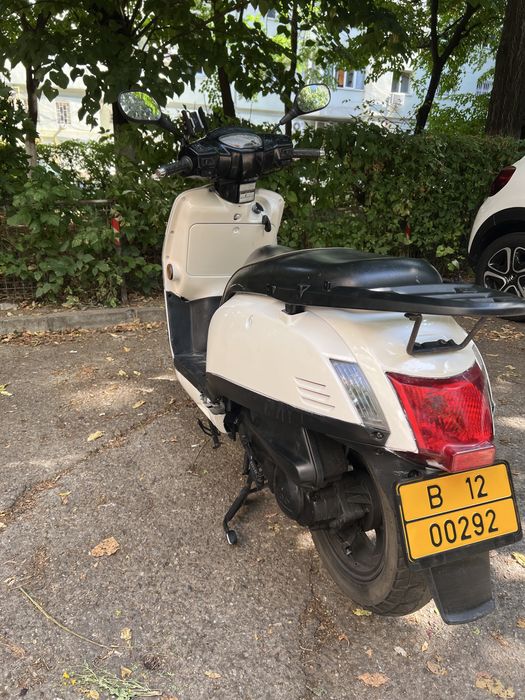 Scuter kymco like 50 fara permis