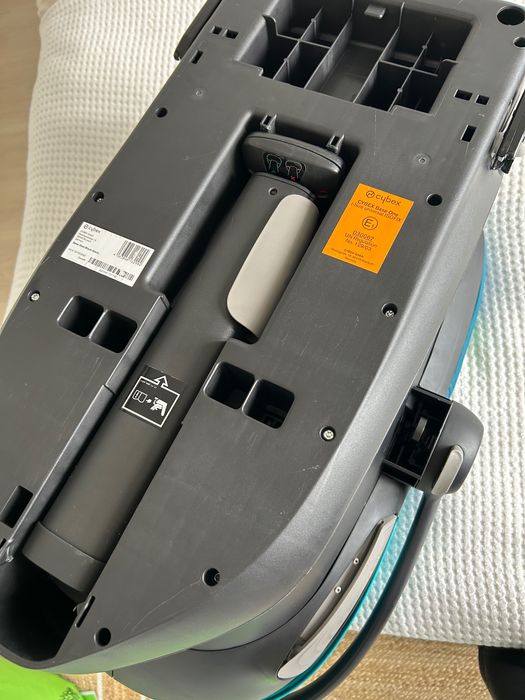 Scoica cybex aton 5 + baza isofix