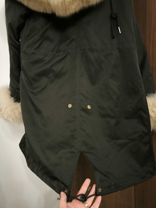 Haina moderna de blana