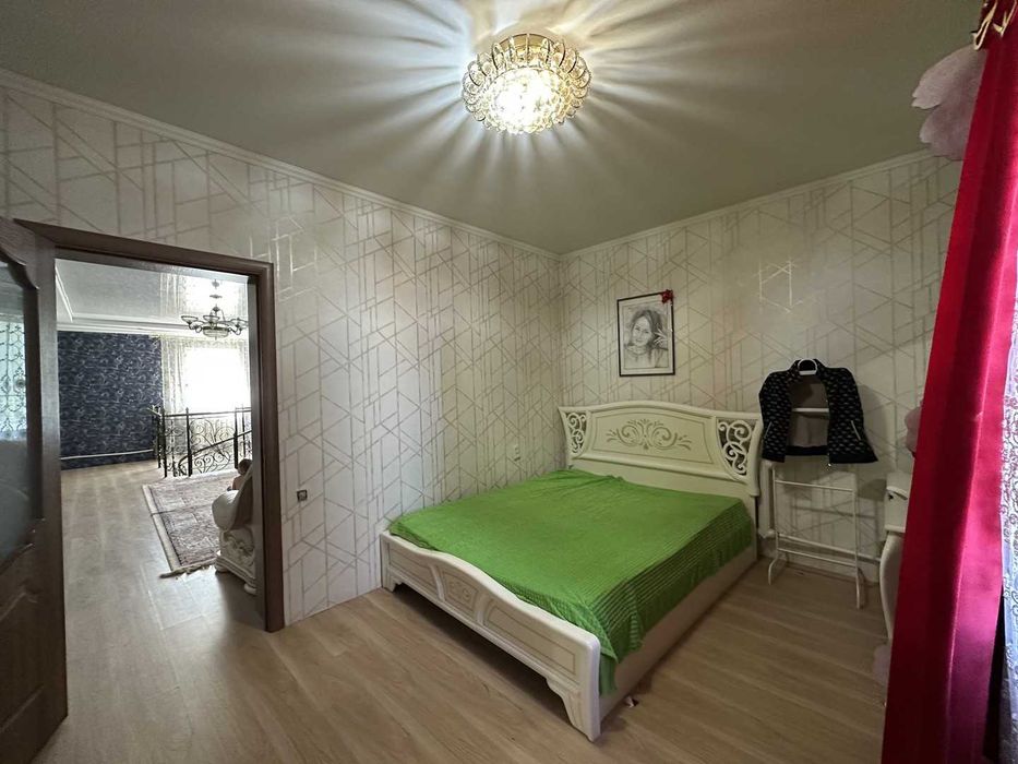 Продажа 2-этажного дома район Софии