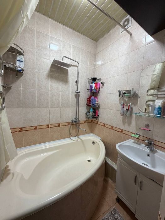 Юнусабад 13. 2х ком. 65м2. Разделка