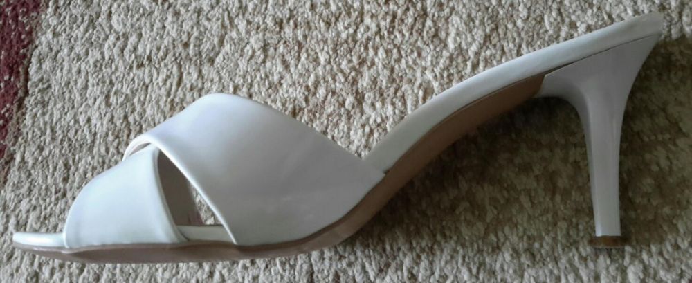 Босоножки Vallenssia размер 37,5