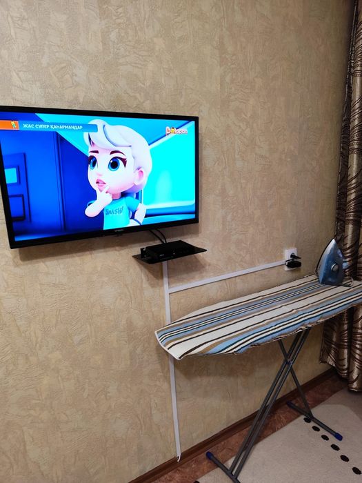 Посуточно 1 комн. кв. в 6 мкр-не