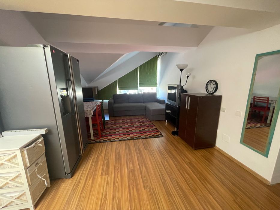 Închiriez apartament in Florești