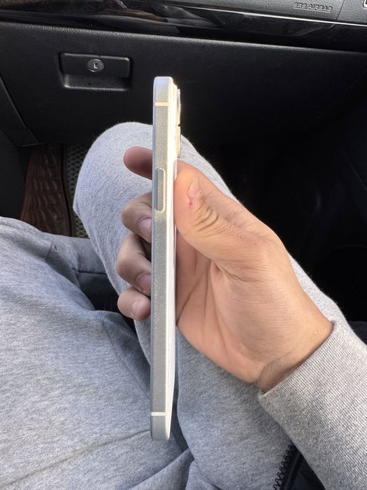 Продажа/обмен iphone 15 plus 128 gb