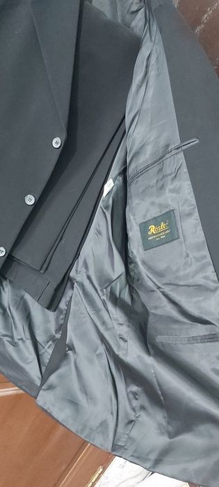 Костюм мужской .