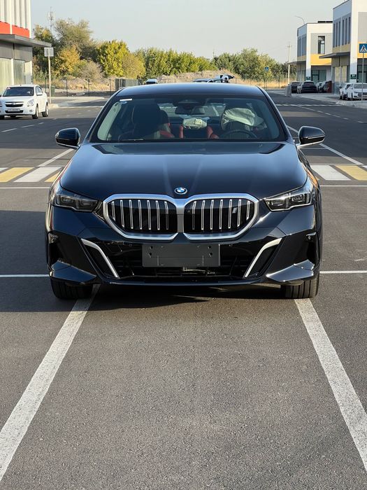 Bmw i5 40L M Paket