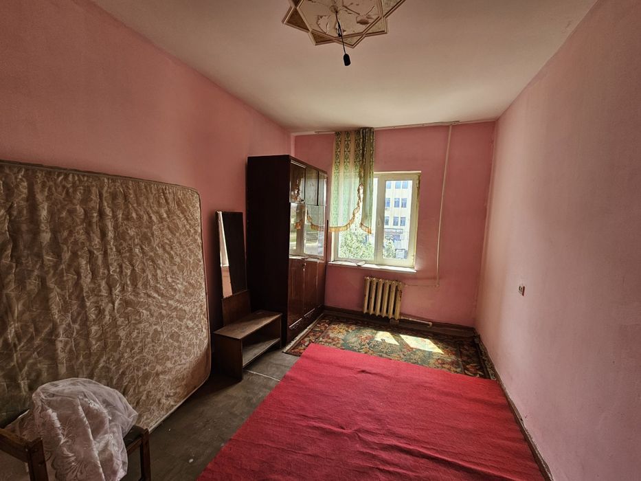Сдаётся 3х ком квартира на 3 этаже,ор:Шарк,ал Мактум