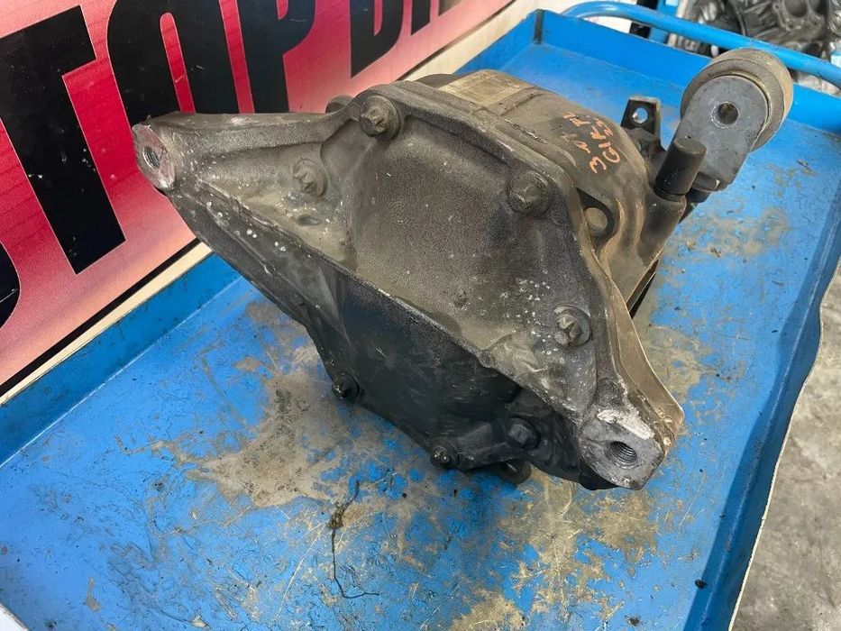 diferential grup spate e class w212 2.2  2008 2009 2010 2011  2012 2013 2014 2015 2016 2017 2018