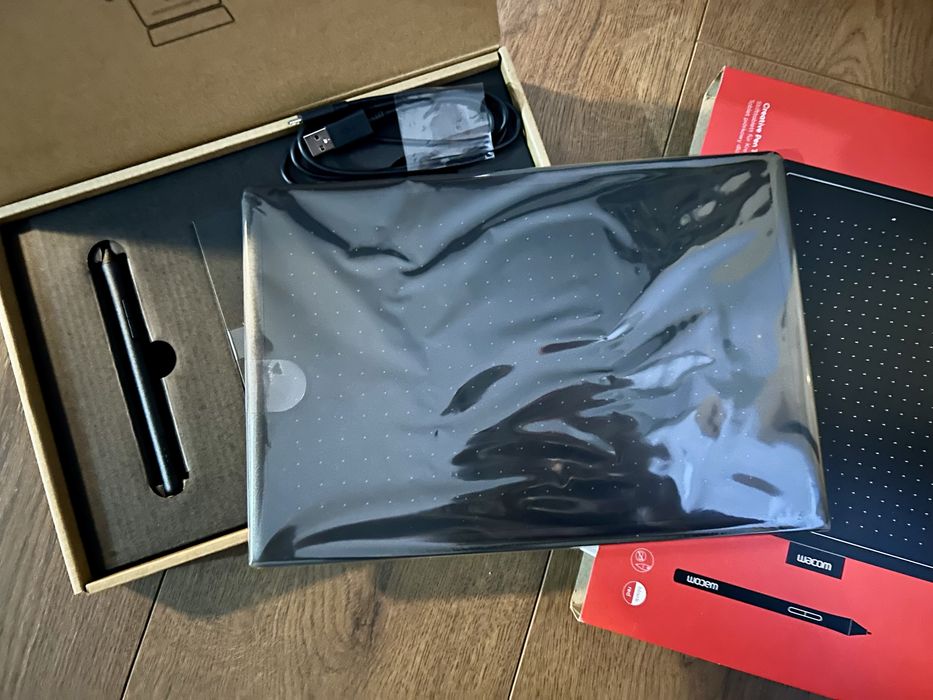 Графичен таблет One by Wacom Medium