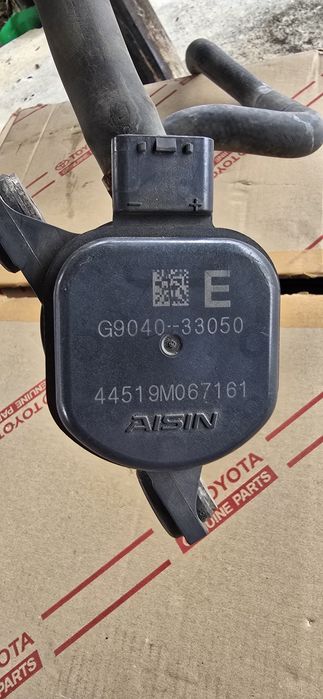 Pompă apă auxiliară Toyota/Lexus Hybrid – G9040-33050 – AISIN OEM – RA
