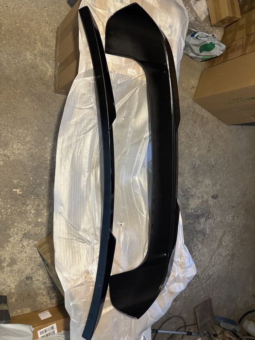 Лип спойлер за багажник и таван БМВ Е70 Х5