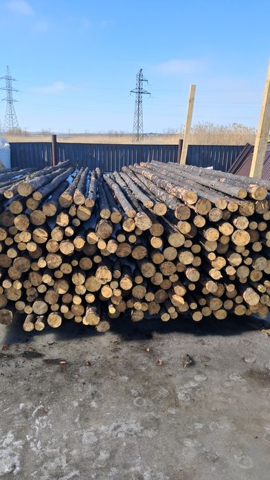 В продаже пиломатериалы жерди