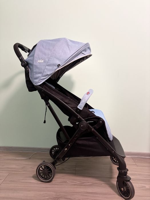 Прогулочная детская коляска!