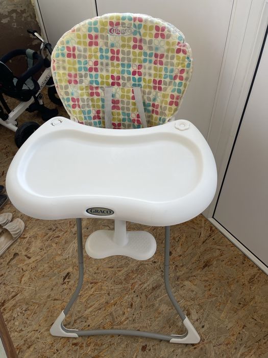Детский стульчик для кормления