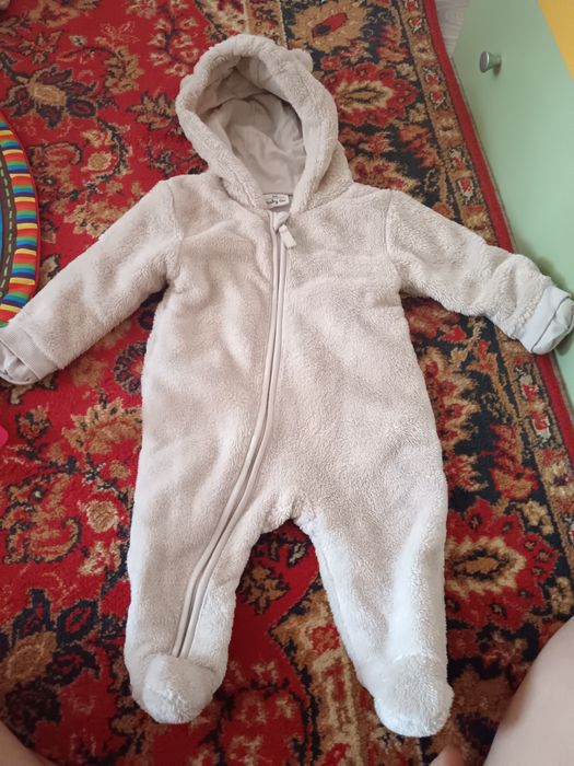 Продам детский комбинезон