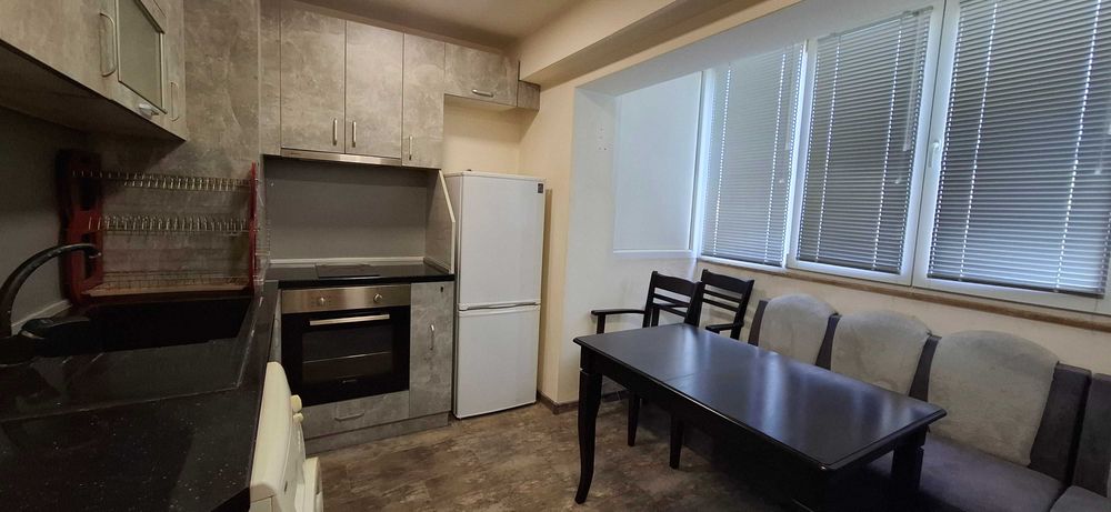 Дава се под наем Едностаен апартамент в Димитровград - 50 кв.м за 204 € - Снимка #3