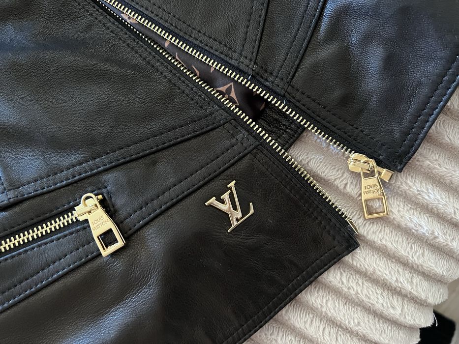 Дамско кожено яке от ест кожа