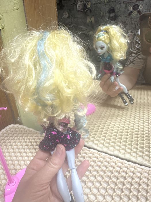 Продам куклу монстр хай!
