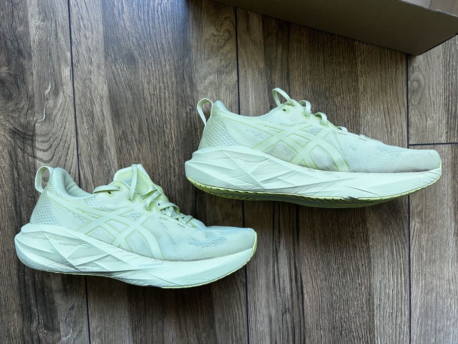 Asics Novablast 5 - 46 номер