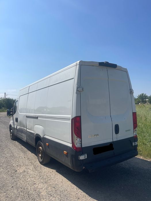Dezmembrez iveco daily 2016 2.3