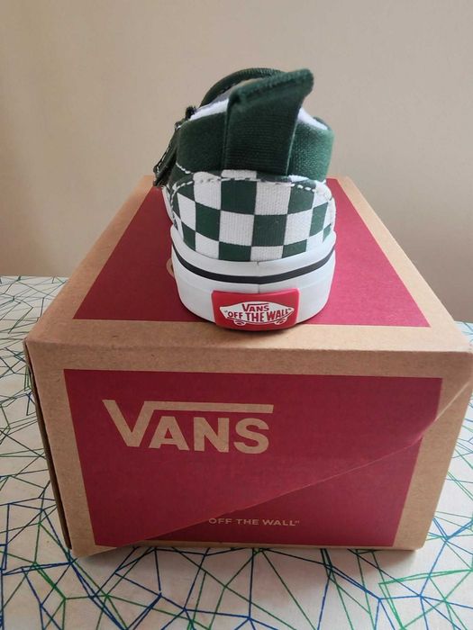 Детски обувки/гуменки(пантофи) VANS Slip On V EUR 19.0 CM 10.5