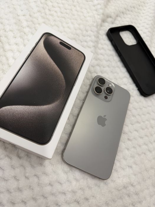 Vaând Iphone 15 pro max 256 gb