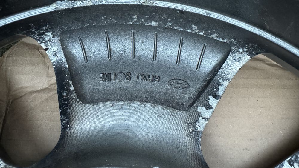 Оригинални джанти 15ки за Hyundai