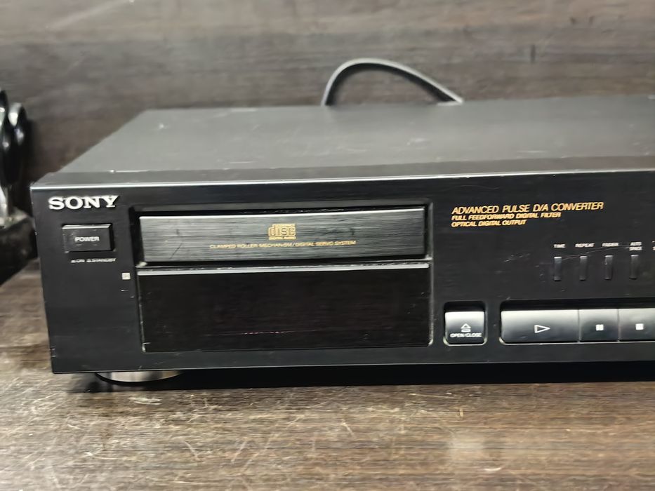CD плеър Sony CDP 561