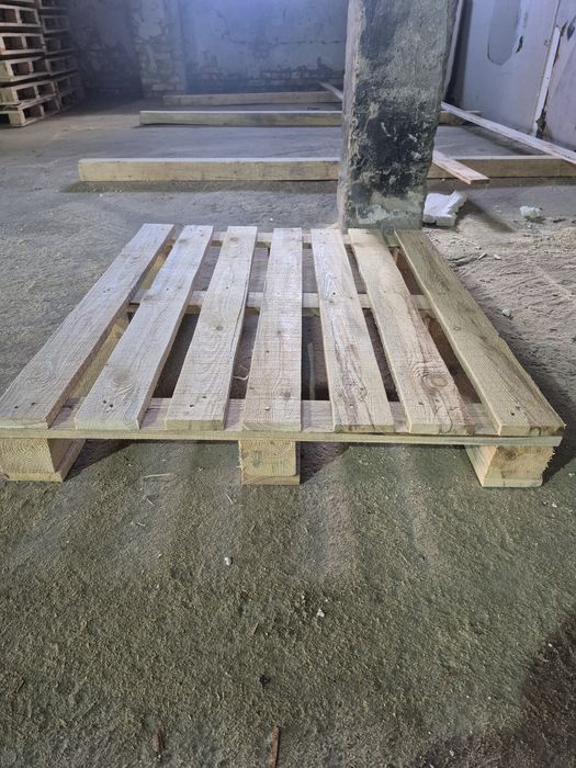 Поддоны ,паллеты