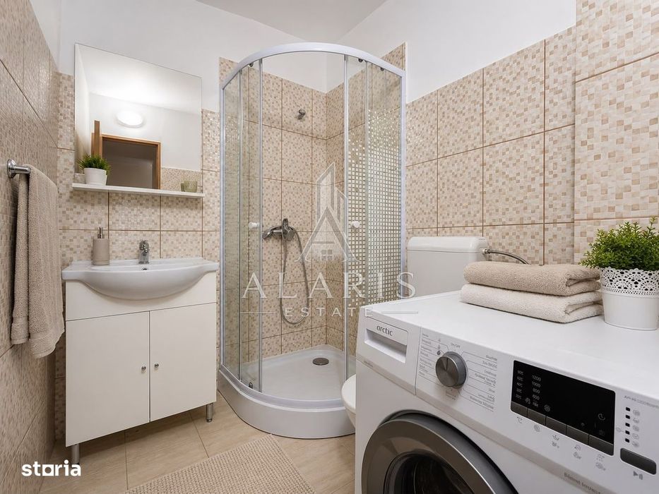 Apartament cu 4 camere, etaj intermediar, zona Bucovina