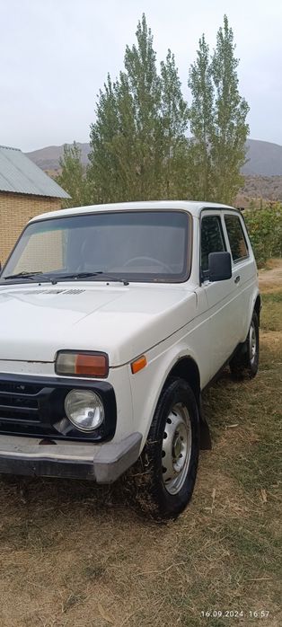 Нива 21214 Сотилади йили 2007 раздадка перодок ишлайди