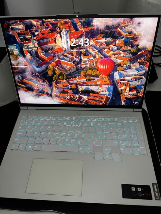 Lenovo Legion 5 15ACH6H - Ryzen 7 5800H / RTX 3050 Ti / 16GB RAM / SSD 512GB / Ecran 2.5K 165Hz